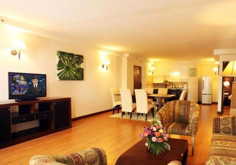 سوئیت 2 خوابه, Furama Chiang Mai