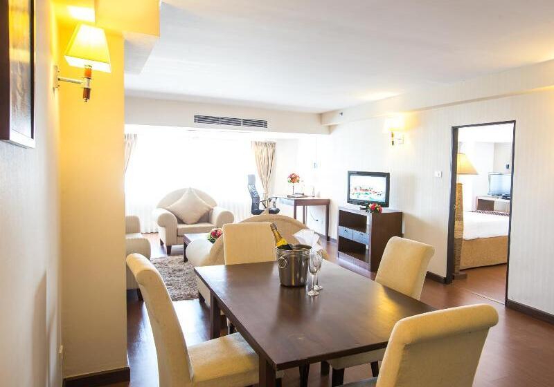 带2个卧室的套房, Furama Chiang Mai