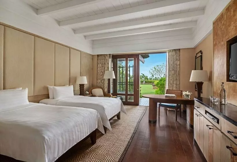 اتاق لوکس, Shangri La Boracay