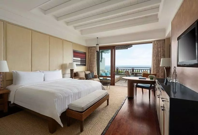اتاق پرمیوم با چشم‌انداز دریا, Shangri La Boracay