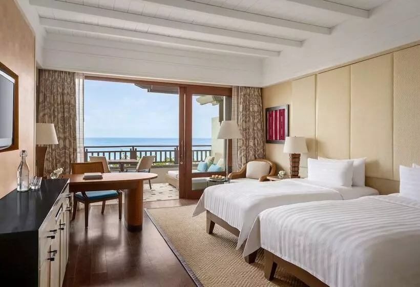 اتاق پرمیوم با چشم‌انداز دریا, Shangri La Boracay