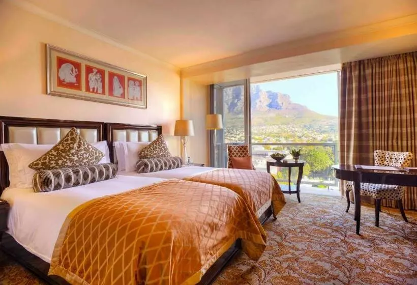 景色の見えるデラックスルーム, Taj Cape Town