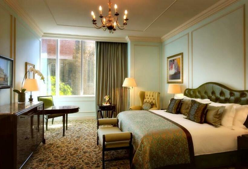 חדר דחוקס עם מיטת קינג, Taj Cape Town