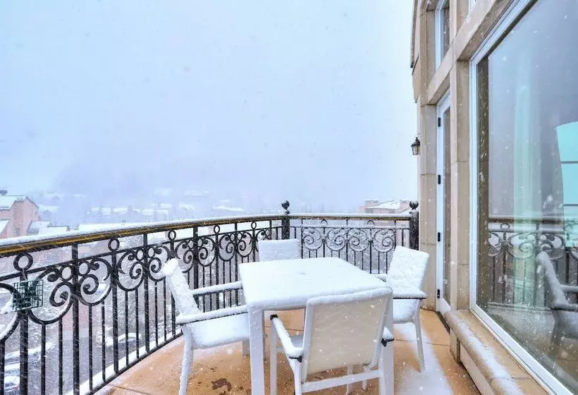 2 Bedroom Premium Apartment, The Arrabelle At Vail Square, A Rockresort