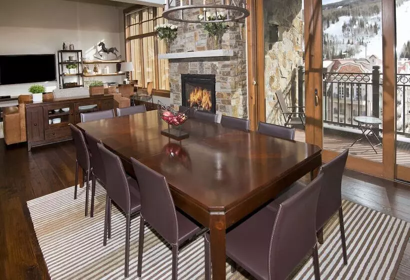 1 Bedroom Penthouse Apartment, The Arrabelle At Vail Square, A Rockresort