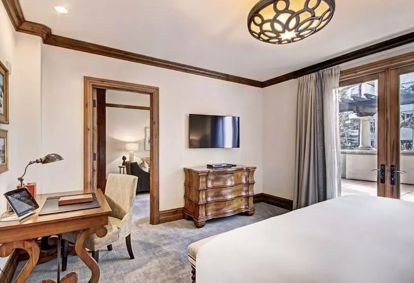 سوییت جونیور, The Arrabelle At Vail Square, A Rockresort