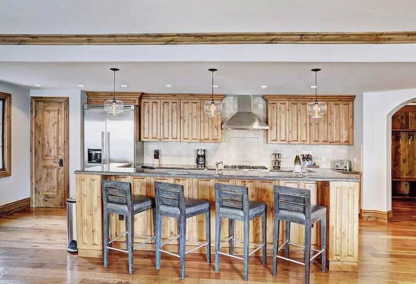 Apartament 4 Sypialnie, The Arrabelle At Vail Square, A Rockresort