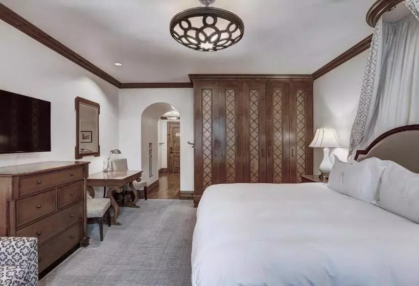 اتاق لوکس با تخت بزرگ, The Arrabelle At Vail Square, A Rockresort