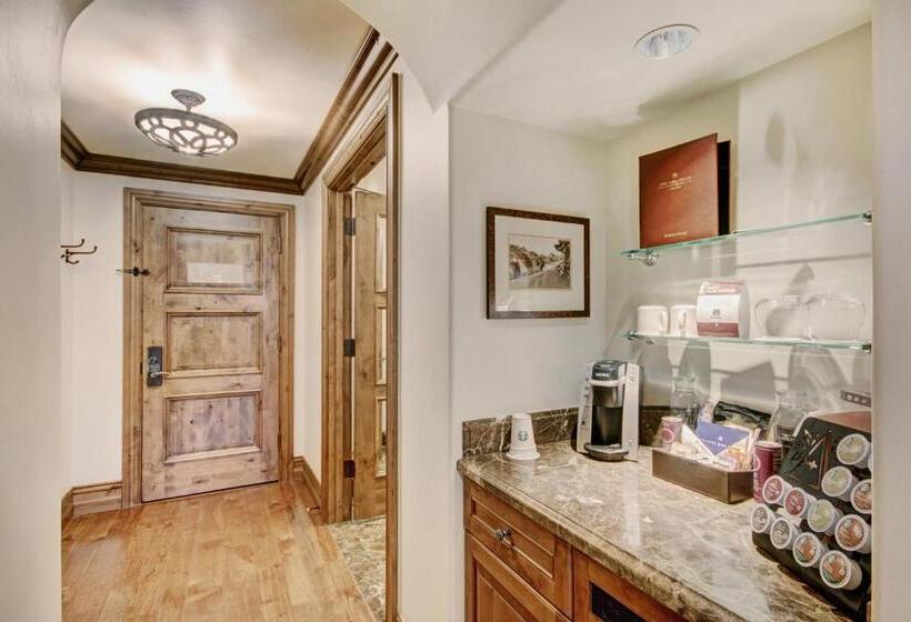 キングサイズベッドのデラックスルーム, The Arrabelle At Vail Square, A Rockresort