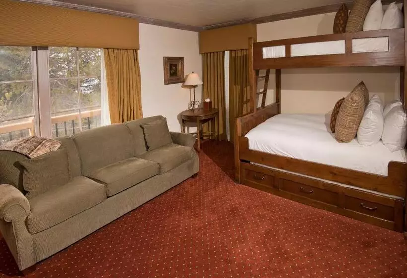 کلبه ییلاقی, The Arrabelle At Vail Square, A Rockresort