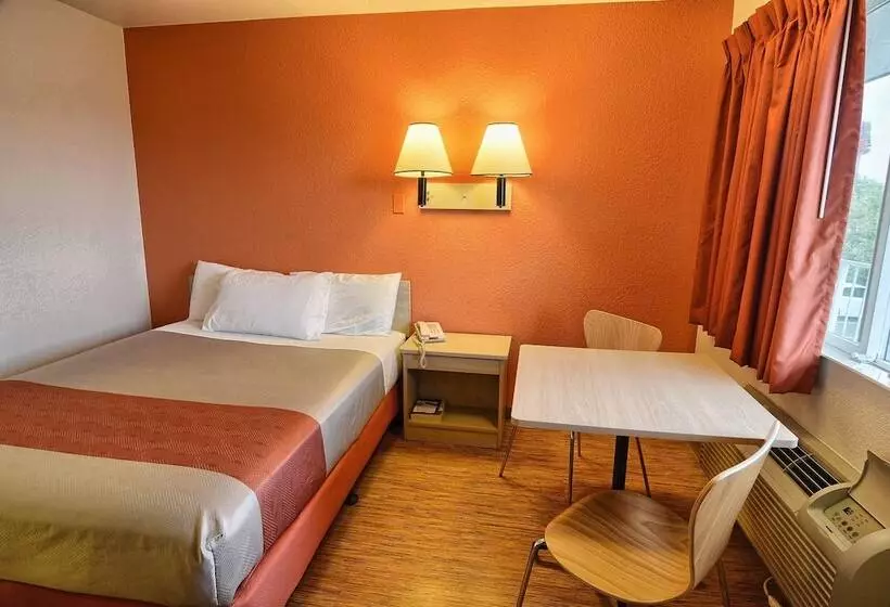 プレミアムルーム, Motel 6coeur D Alene, Id