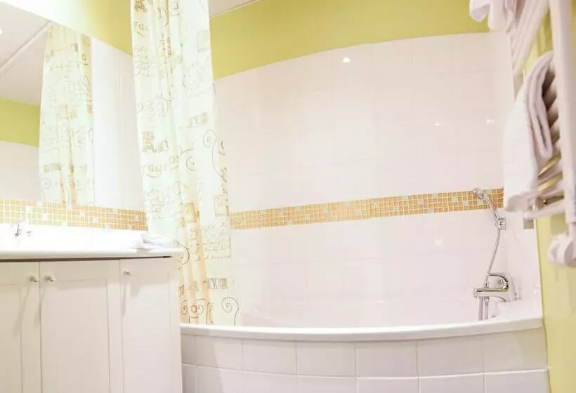 スタンダードスタジオ, Residhotel Lyon Lamartine