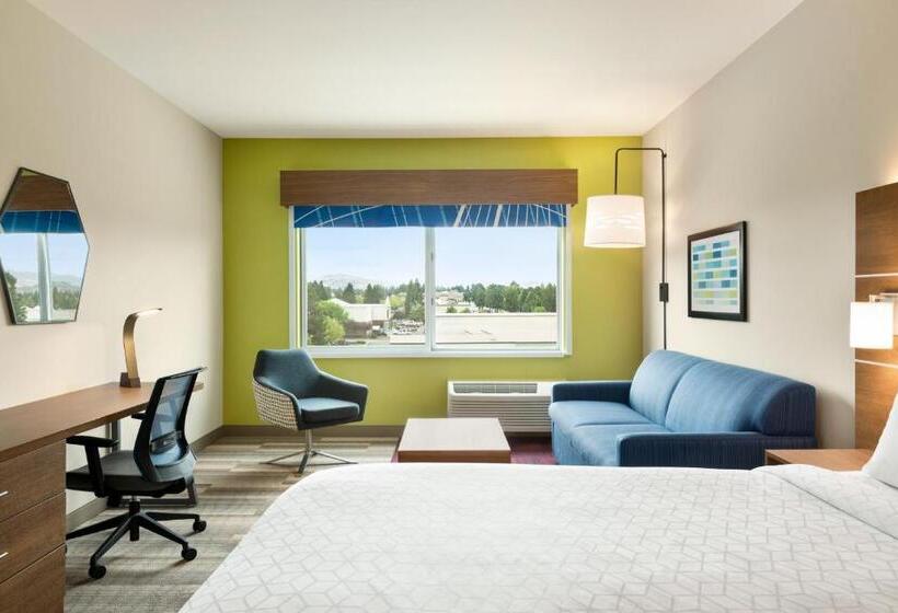 适合残疾人士使用的套间, Holiday Inn Express & Suites   Ukiah, An Ihg