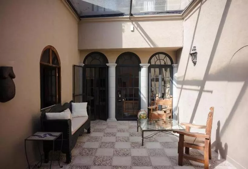 ویلای لوکس 1 خوابه, Casa Liza