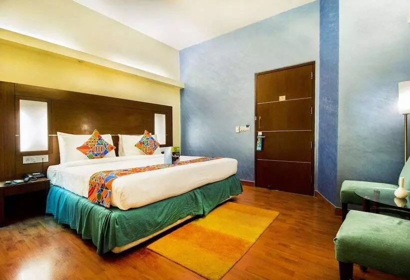 デラックスルーム, Fabhotel Prime Shervani