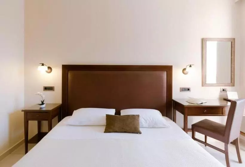 اتاق کلاسیک, Akti Taygetos Conference Resort