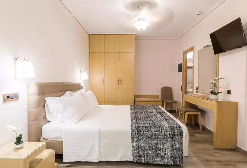 سوئیت جونیور با چشم‌انداز باغ, Akti Taygetos Conference Resort
