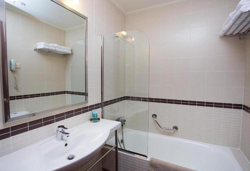 Номер Superior Боковой Вид на Море, Akti Taygetos Conference Resort