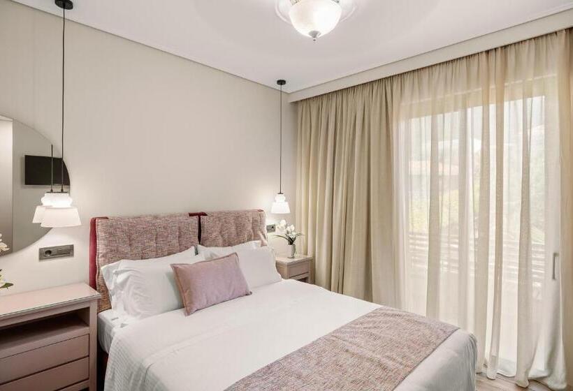 Family flat with garden view, Akti Taygetos Conference Resort