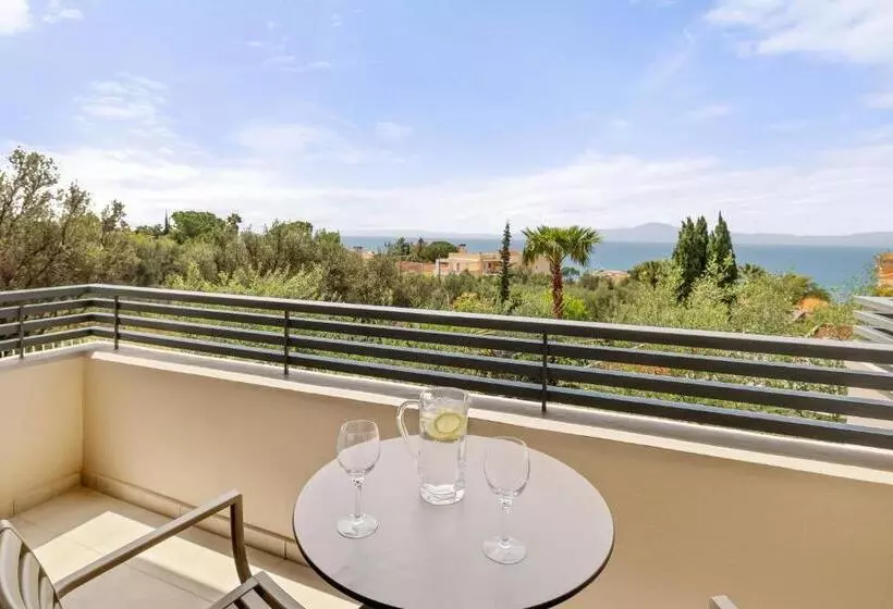 Superior bungalow with sea view, Akti Taygetos Conference Resort