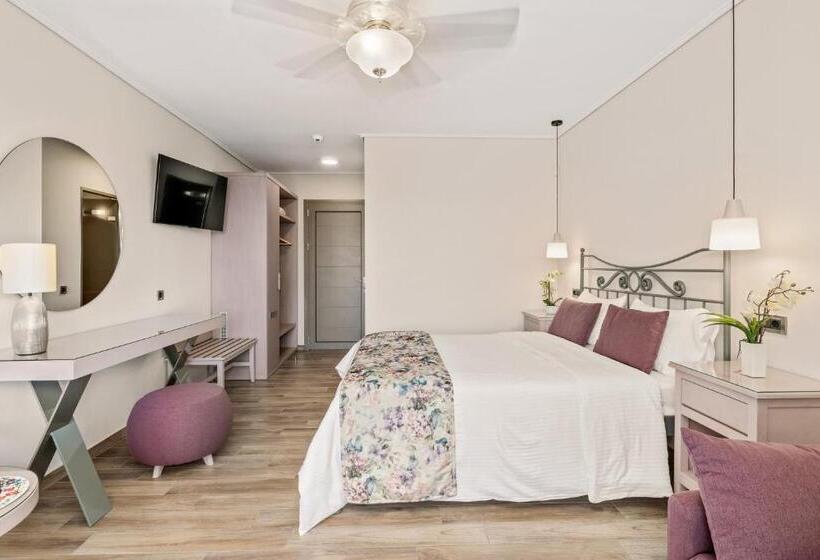 Superior bungalow with sea view, Akti Taygetos Conference Resort