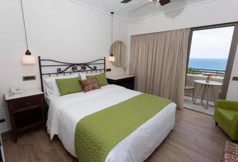 Superior bungalow with sea view, Akti Taygetos Conference Resort