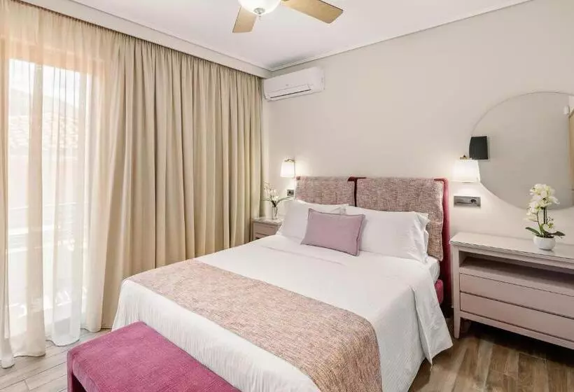Family flat with garden view, Akti Taygetos Conference Resort