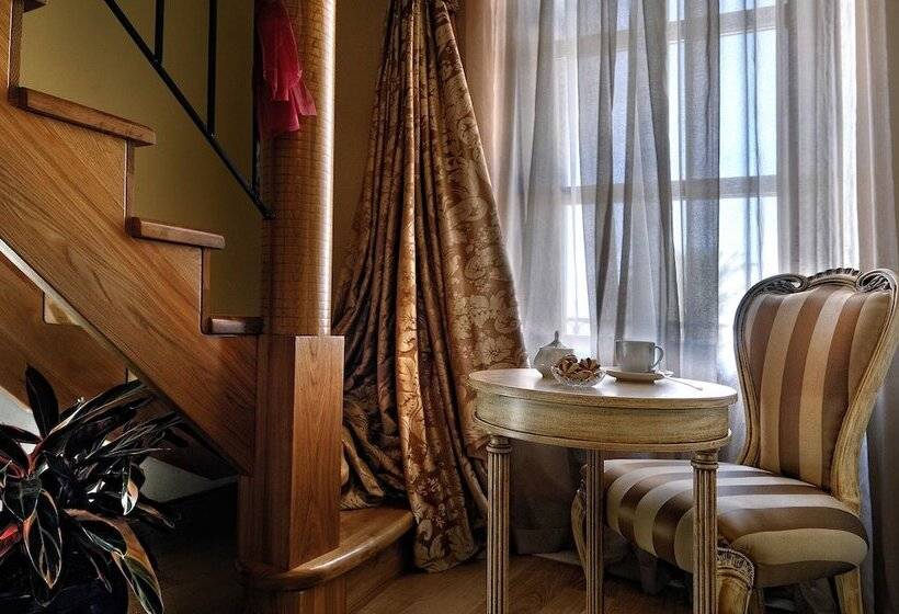 豪华套房, Civitas Suites