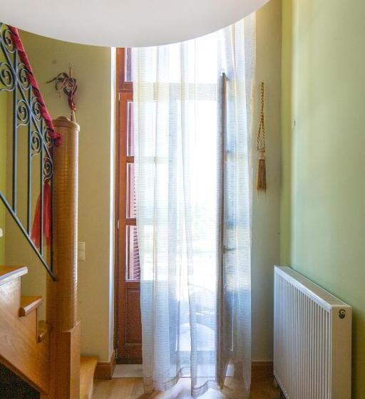 高级套房带海景, Civitas Suites