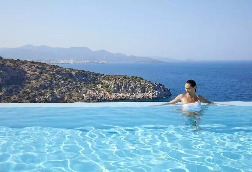 2 Bedroom Villa Sea View