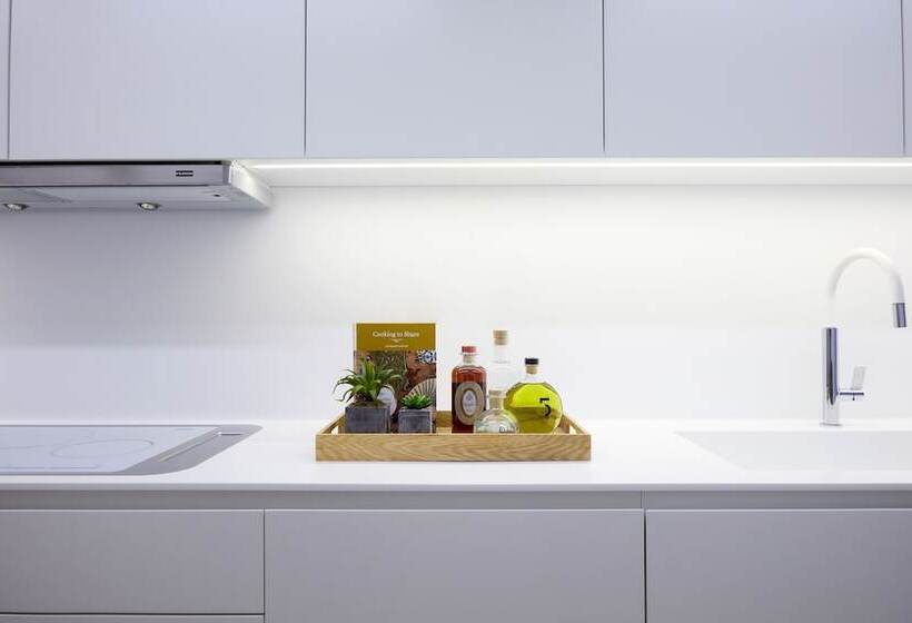 Вилла 2 Спальни Вид на Море, Daios Cove