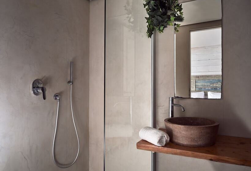 سوییت جونیور, Gloria Maris Hotel Suites And Villa