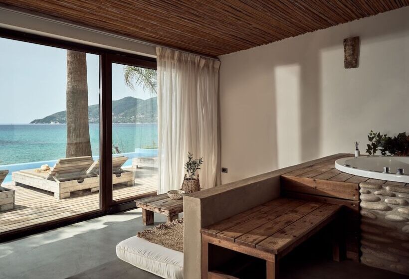 سوییت جونیور, Gloria Maris Hotel Suites And Villa