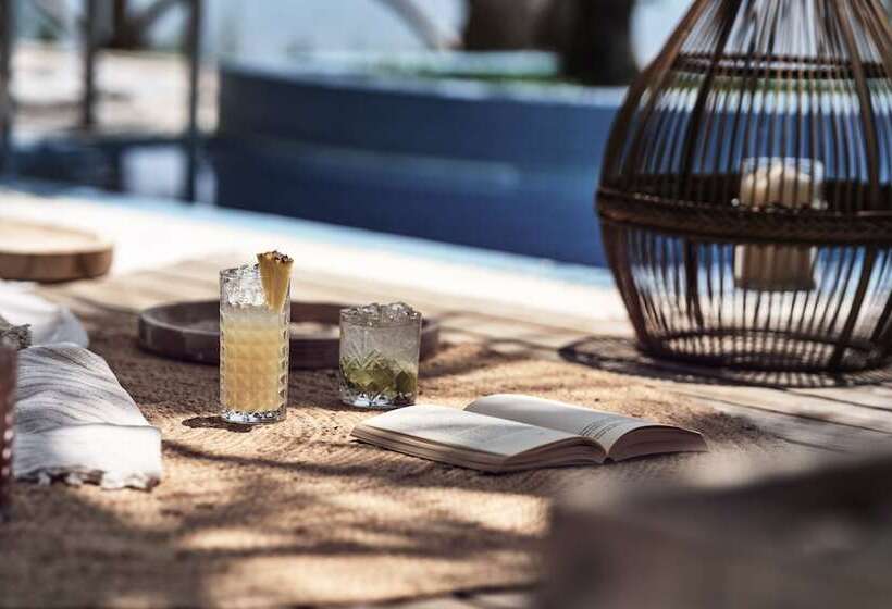 سوییت جونیور, Gloria Maris Hotel Suites And Villa