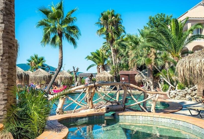 سوییت جونیور با چشمانداز دریا, Gloria Maris Hotel Suites And Villa