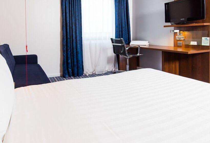 Номер Стандарт, Holiday Inn Express Tamworth By Ihg