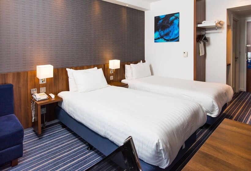 Номер Стандарт, Holiday Inn Express Tamworth By Ihg