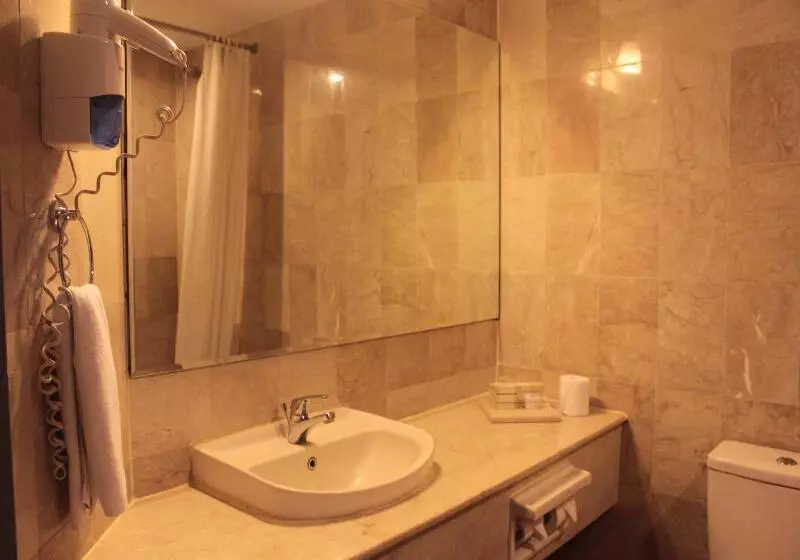 スーペリアールーム, Losari  & Villas Kuta Bali