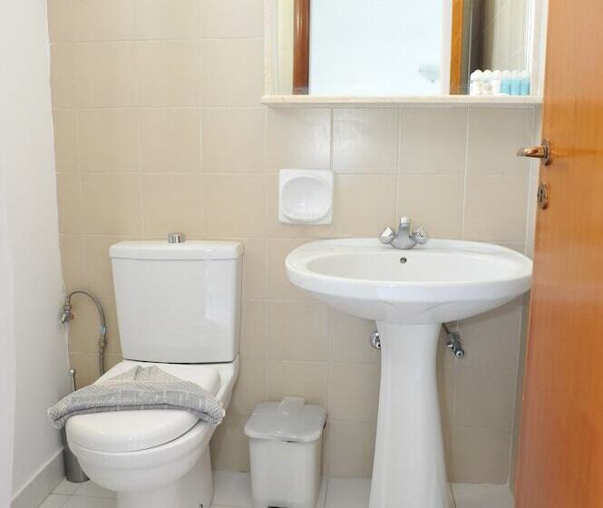 شقة غرفة واحدة, Maritime