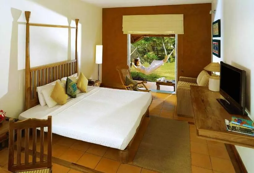 キャビン, Poovar Island Resort