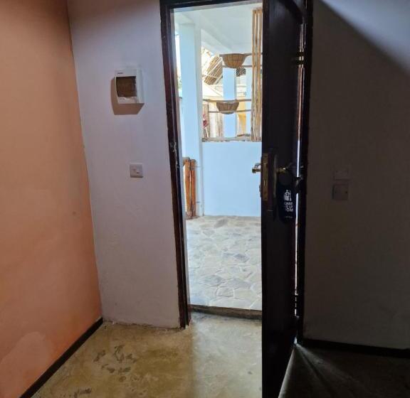 Трехместный Номер Deluxe, Villa Kumi