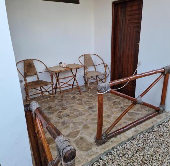 Трехместный Номер Deluxe, Villa Kumi