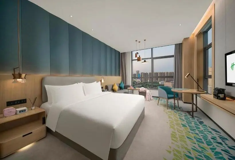 身障者適用キングサイズベッドルーム, Holiday Inn Fuyang, An Ihg