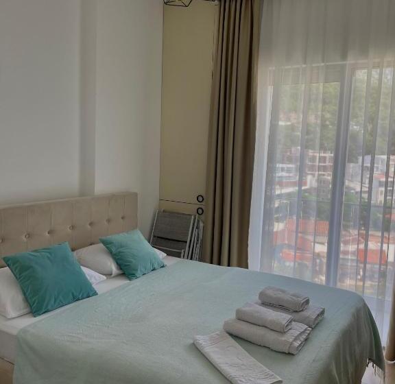 Appartement 1 Chambre, Kaligrosh