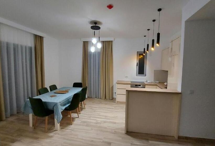 Appartement 2 Chambres, Kaligrosh