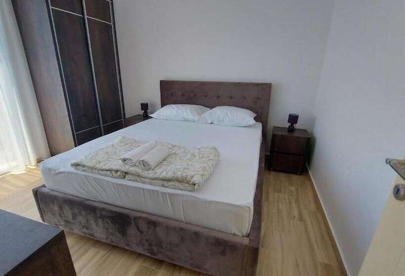 Appartement 2 Chambres, Kaligrosh