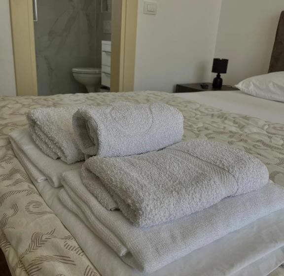 Appartement 2 Chambres, Kaligrosh