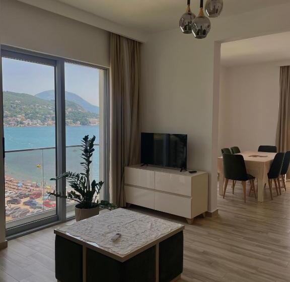 Appartement 2 Chambres, Kaligrosh