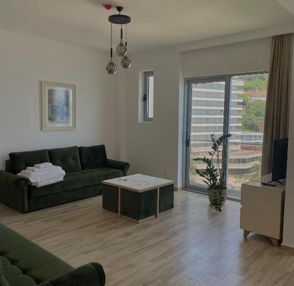 Appartement 2 Chambres, Kaligrosh