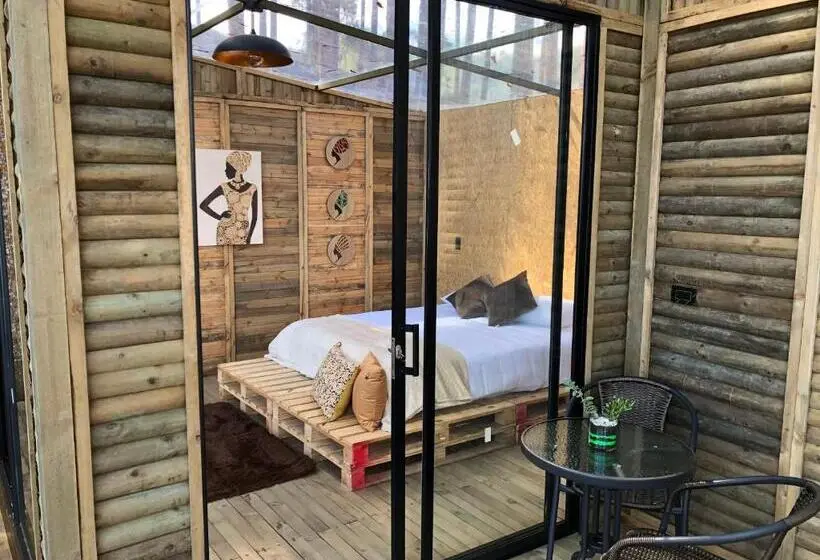 テラス付きスタンダードルーム, Latibule Glamping